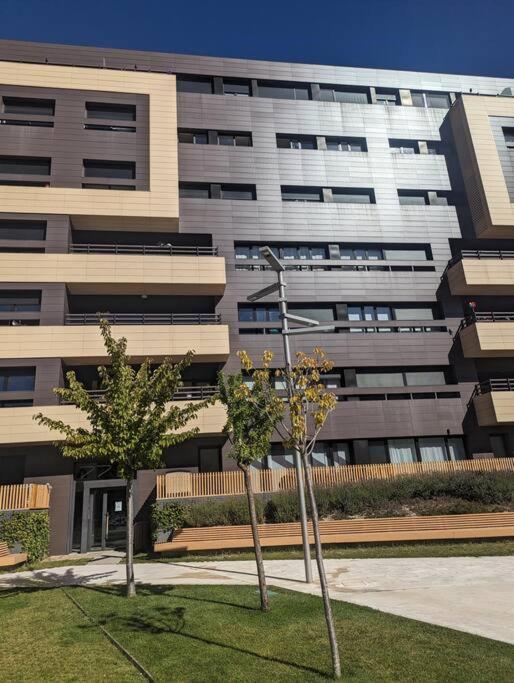 Piso Completo Y Moderno, Burgos Apartment ภายนอก รูปภาพ